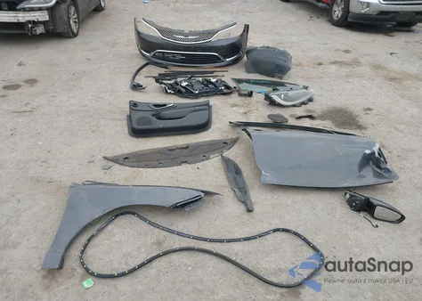 2015 Chrysler 200 Limited из США, поврежденный, VIN 1C3CCCABXFN649990